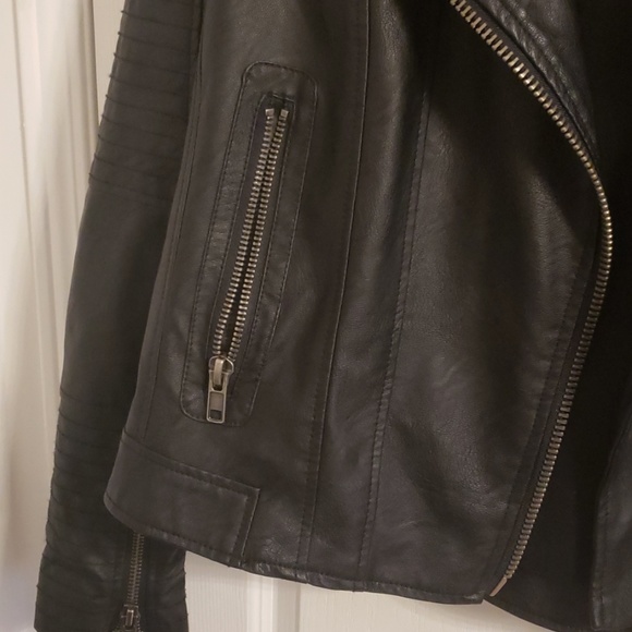 Jacket - Picture 2 of 3